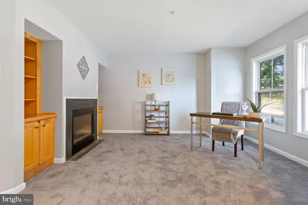 Columbia, MD 21044,10202 SHERMAN HEIGHTS PL #48