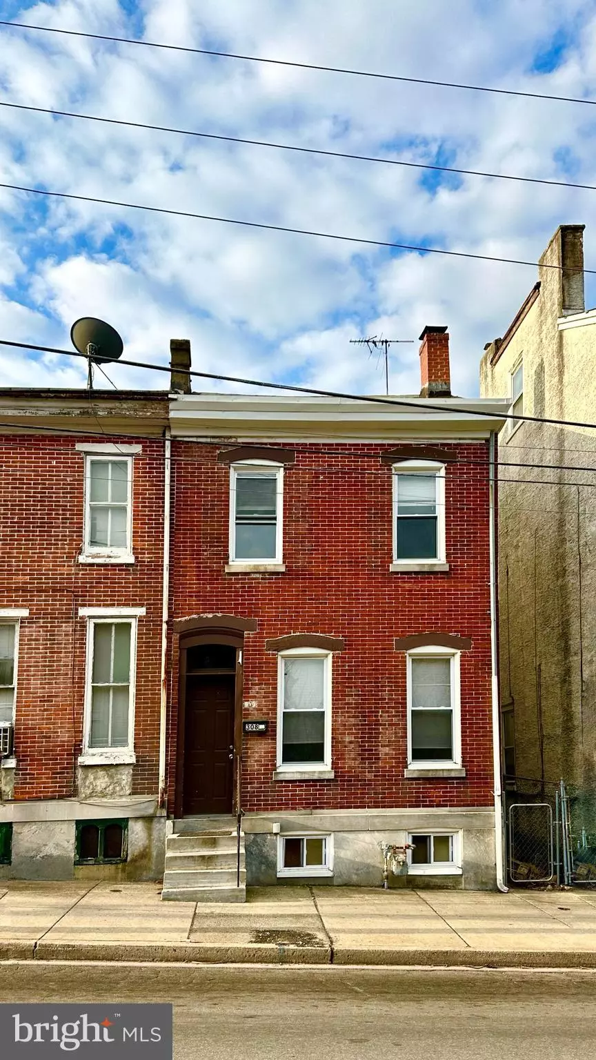 Norristown, PA 19401,308 E MARSHALL ST