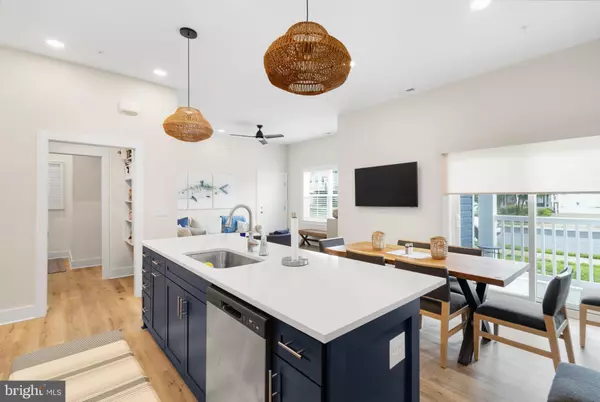 Ocean View, DE 19970,2 BOWERS DR #101