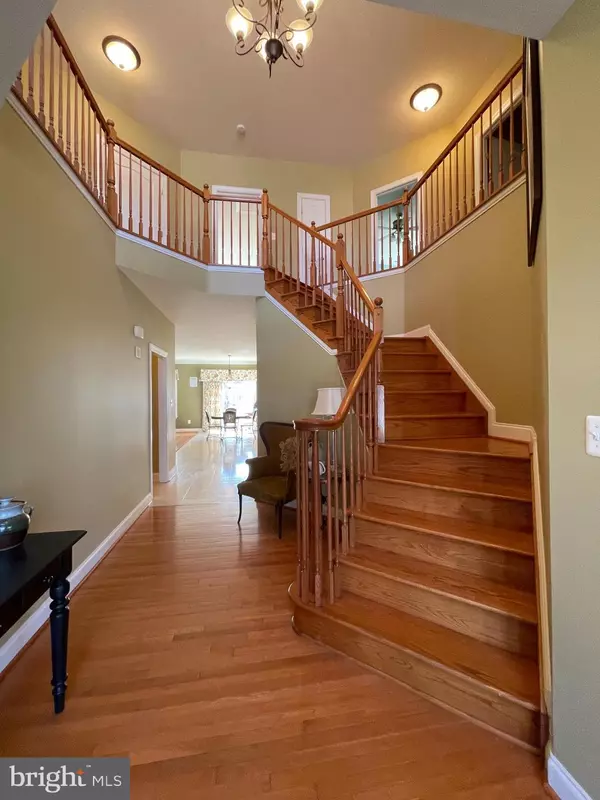 Chesapeake Beach, MD 20732,7607 DONERAIL CT