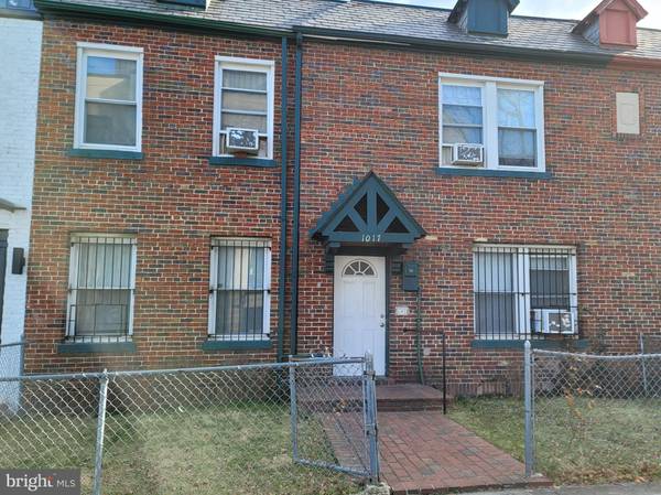 Washington, DC 20002,1017 17TH PL NE