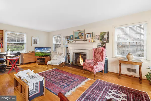 Arlington, VA 22207,3622 VACATION LN