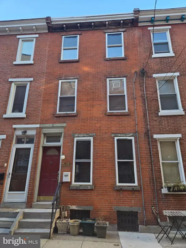 1817 CARLTON ST, Philadelphia, PA 19103