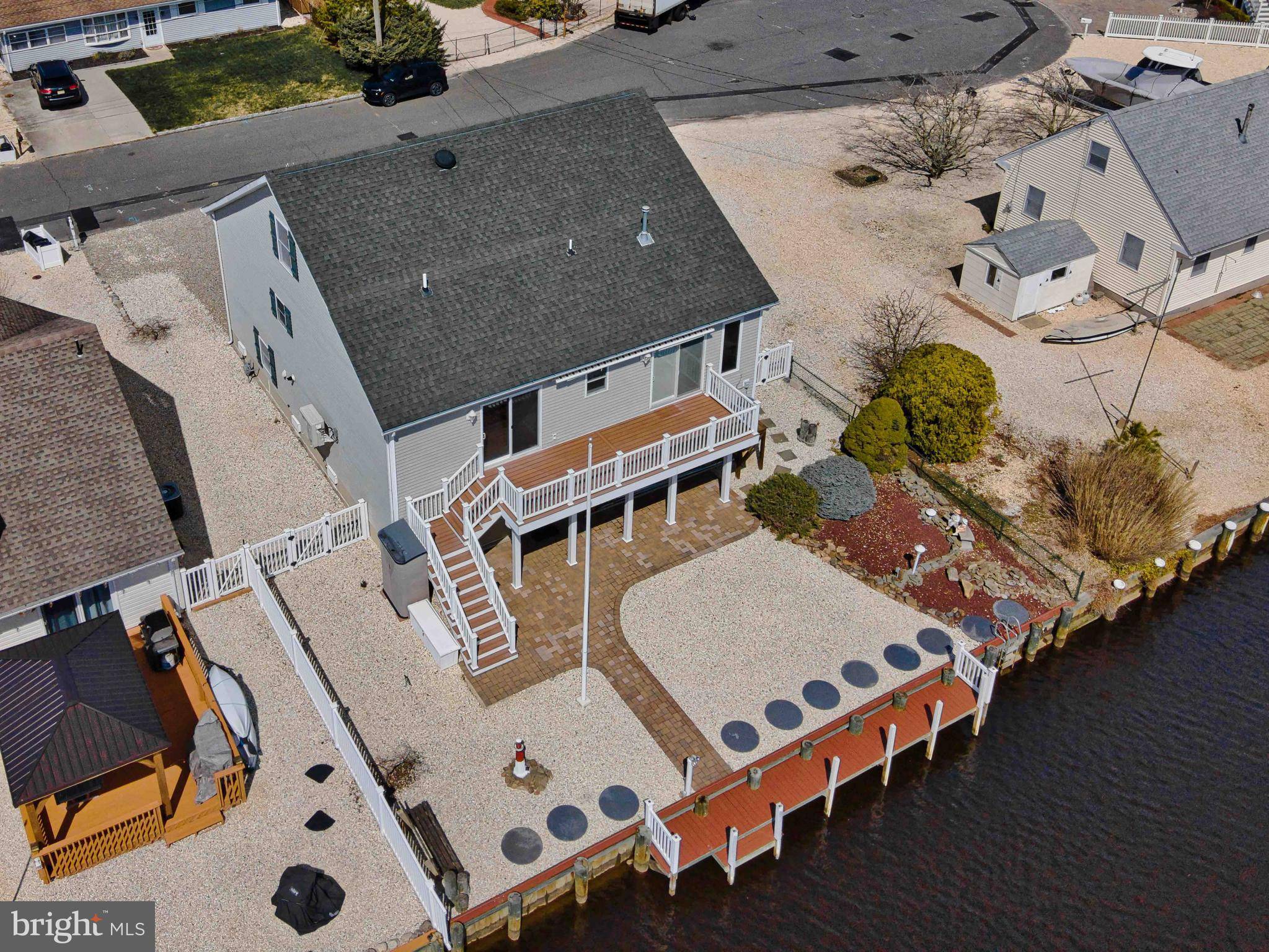 Barnegat, NJ 08005,114 CALDWELL RD