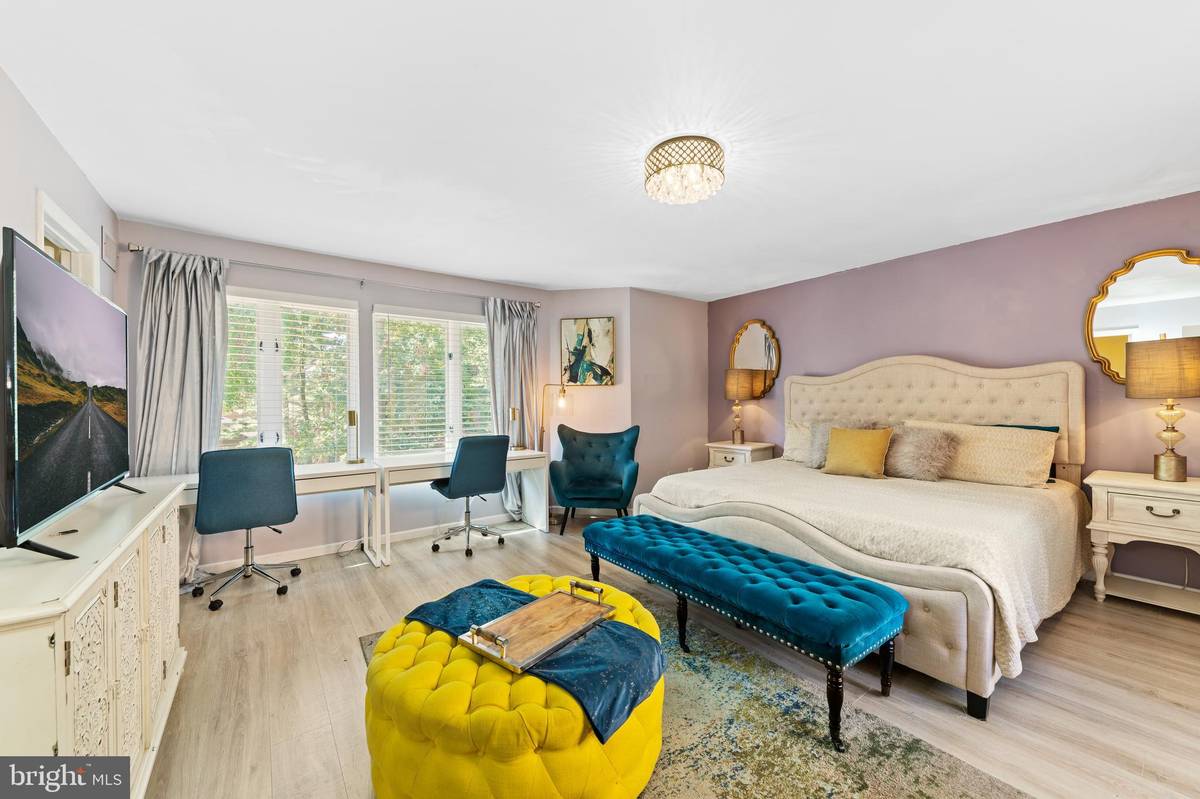 Princeton, NJ 08540,25 SAYRE DR