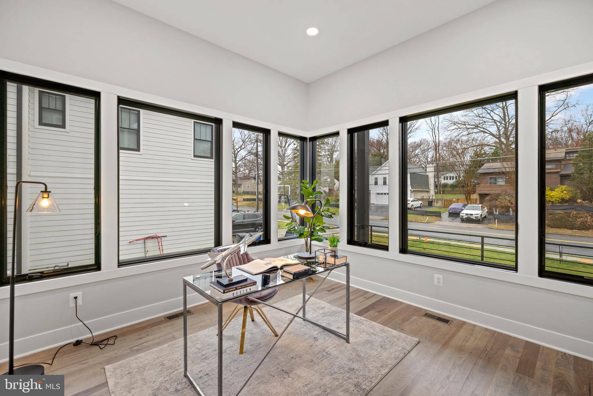 Vienna, VA 22180,501 YEONAS DR SW