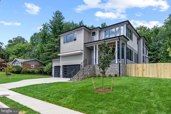 Vienna, VA 22180,501 YEONAS DR SW