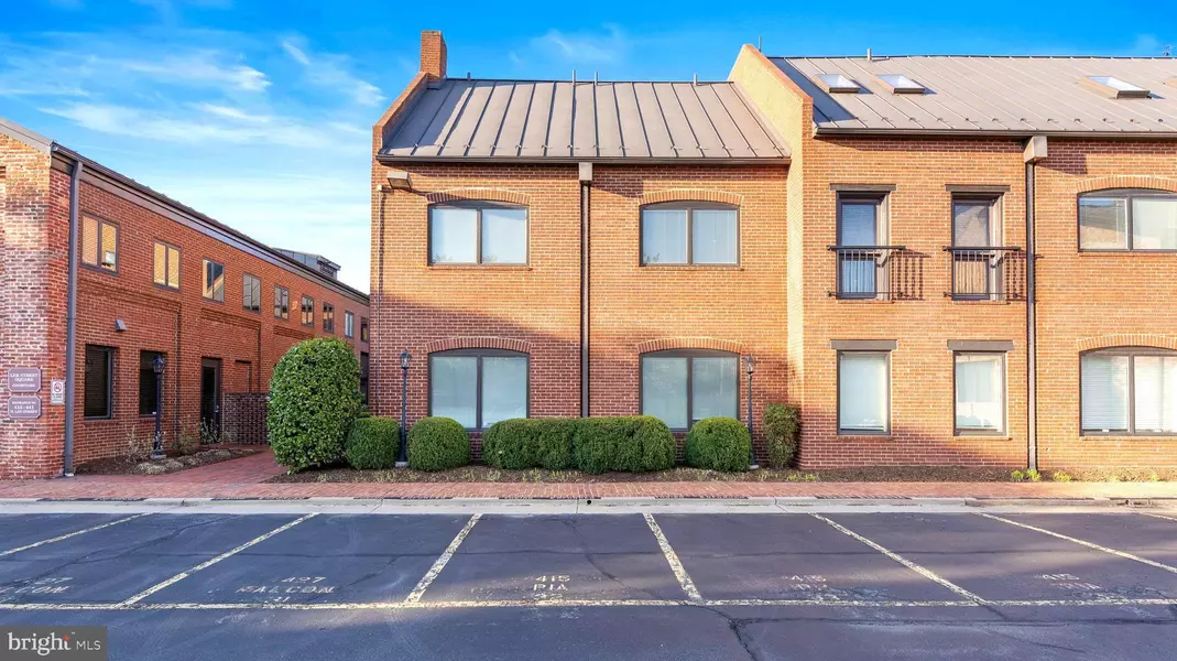 423 N LEE ST, Alexandria, VA 22314