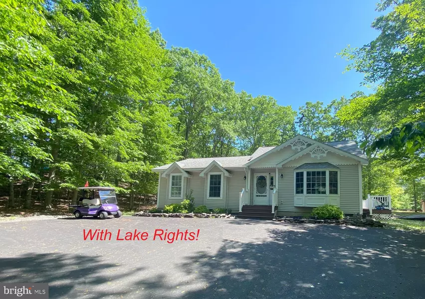 1026 CHEROQUEE TER, Lake Ariel, PA 18436