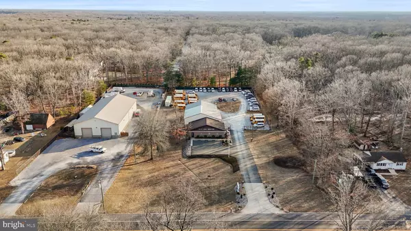 Elmer, NJ 08318,277 HARDING HWY