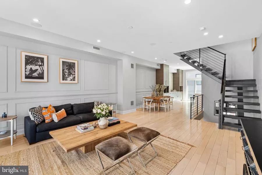 607 N 3RD ST, Philadelphia, PA 19123