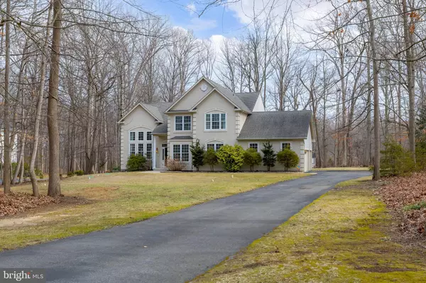 Pilesgrove, NJ 08098,14 WATERVIEW DR
