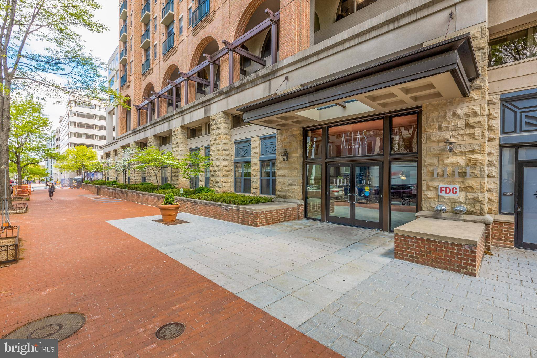 Washington, DC 20037,1111 25TH ST NW #403