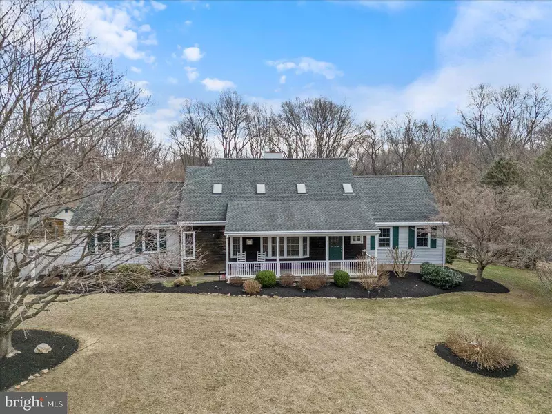 125 S DEER RUN DR, Lincoln University, PA 19352