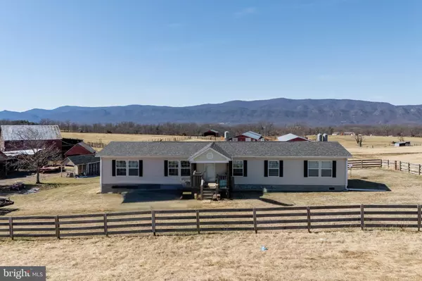 424 FLEEBURG RD, Shenandoah, VA 22849