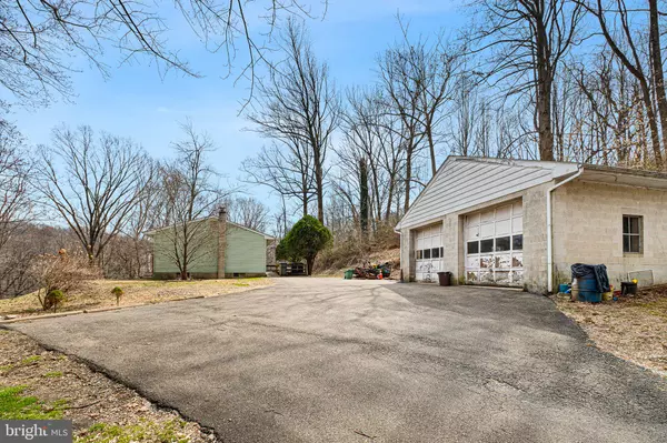 Landenberg, PA 19350,231 LAUREL BRIDGE RD