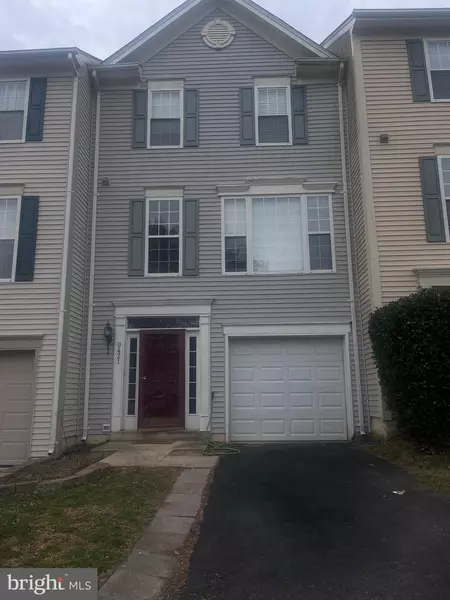 9421 SILVER METEOR CT, Manassas Park, VA 20111