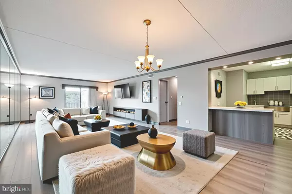 King Of Prussia, PA 19406,21438 VALLEY FORGE CIR #1438