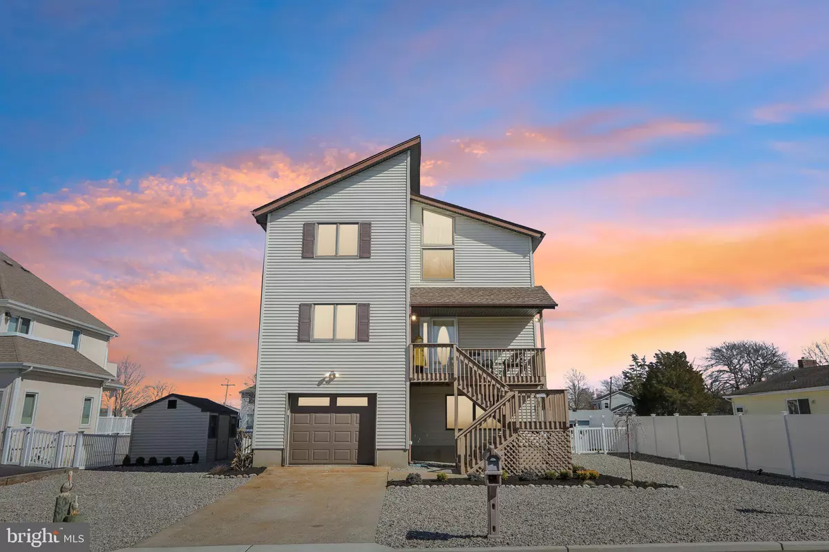 Forked River, NJ 08731,711 STEPHANIE CT