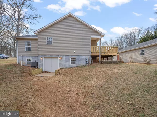 Catlett, VA 20119,8391 GREENWICH RD