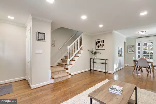 Arlington, VA 22206,4894 28TH ST S