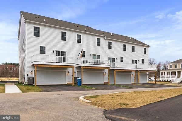 Middletown, DE 19709,957 LOREWOOD GROVE RD #45