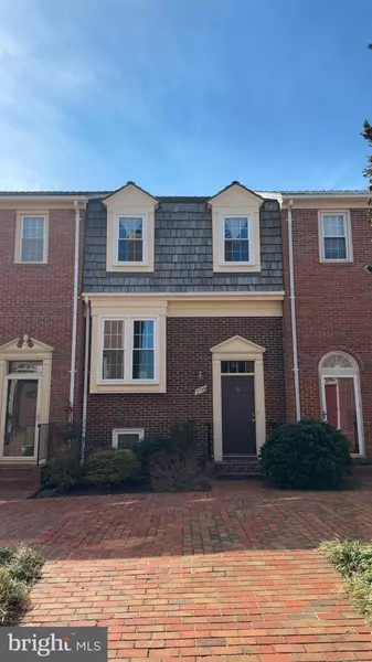 2719 FRANKLIN CT, Alexandria, VA 22302