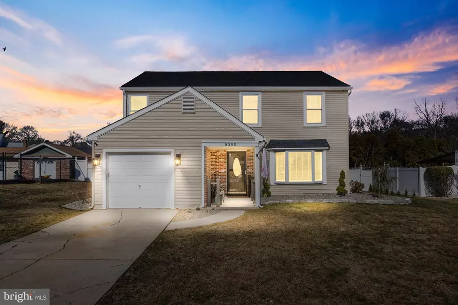 8390 HARROWGATE DR, Pennsauken, NJ 08109