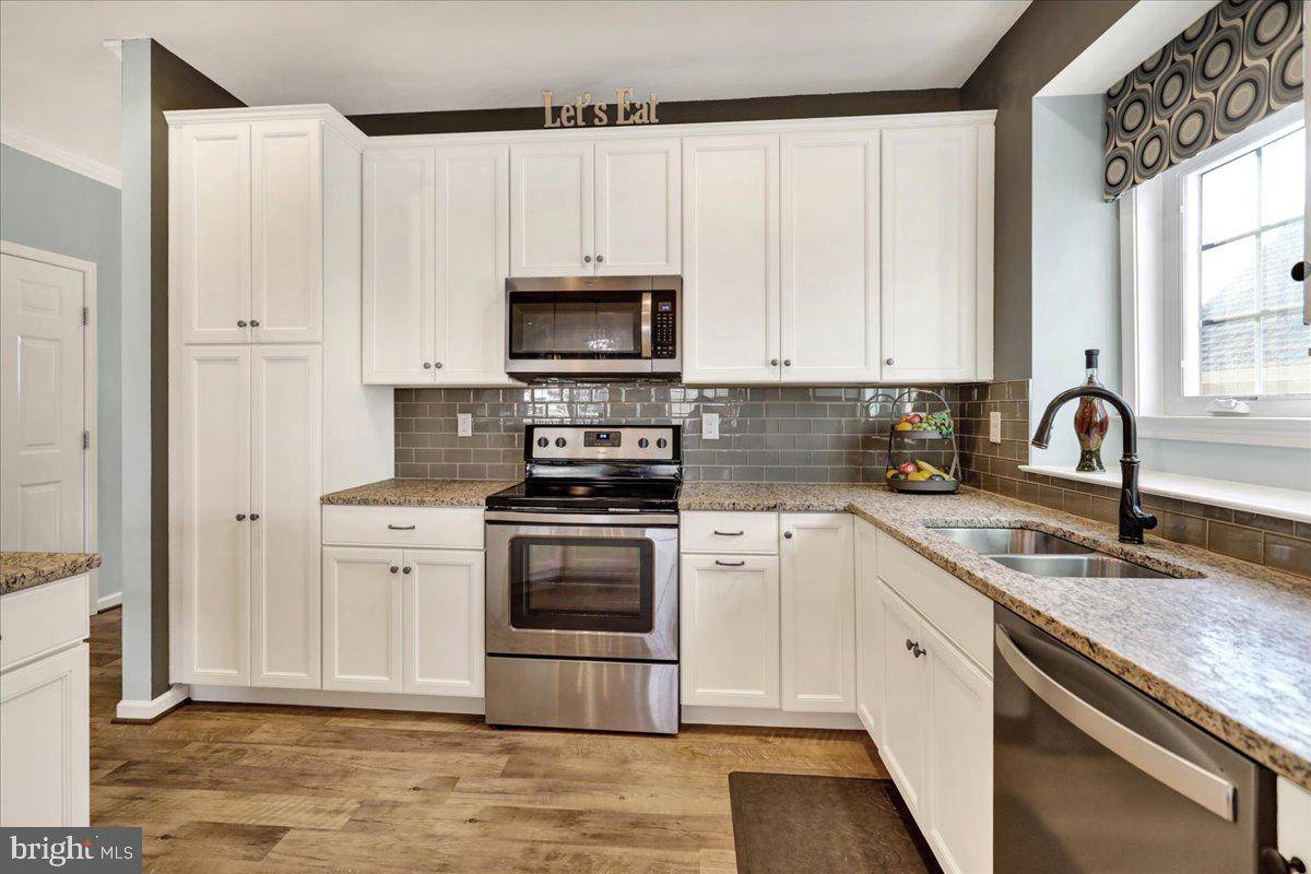 Lititz, PA 17543,470 VALOR DR