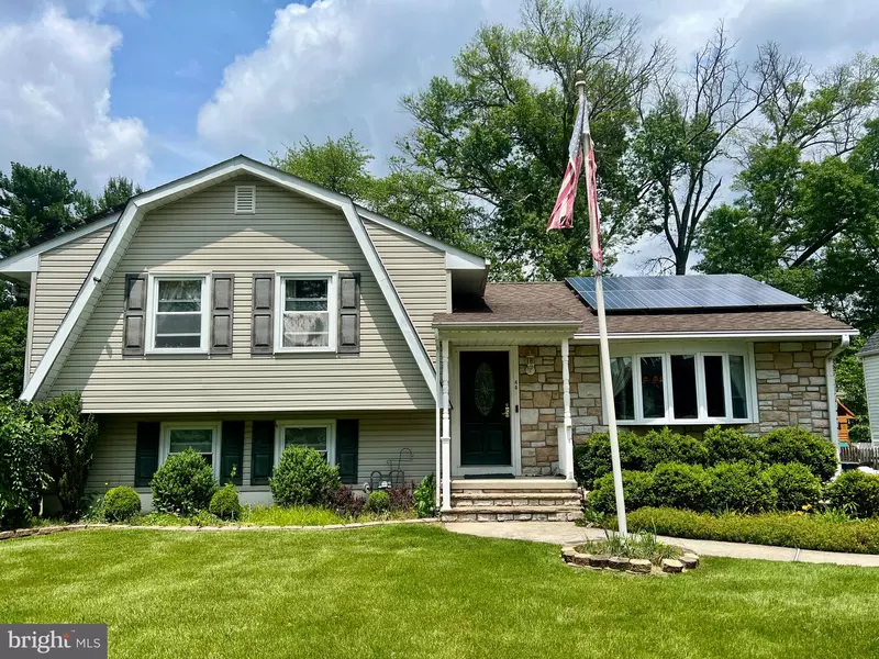 44 TANTUM DR, Hamilton, NJ 08610