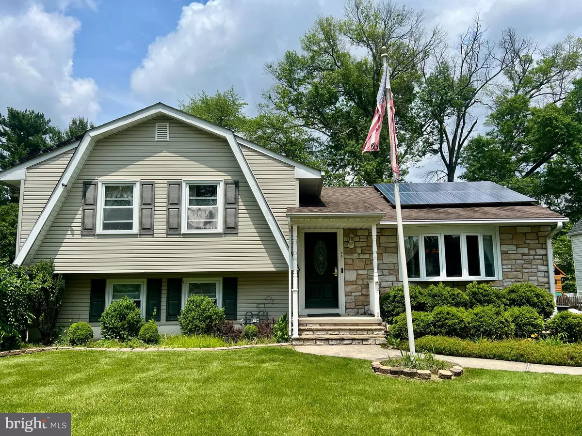 Hamilton, NJ 08610,44 TANTUM DR