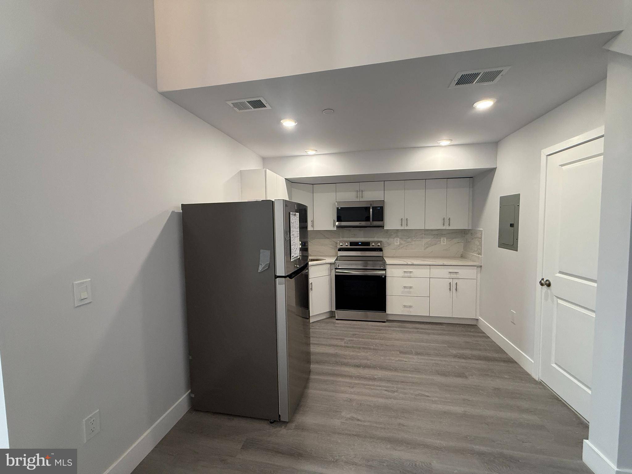 Philadelphia, PA 19123,800 CALLOWHILL ST #8 UNIT 3