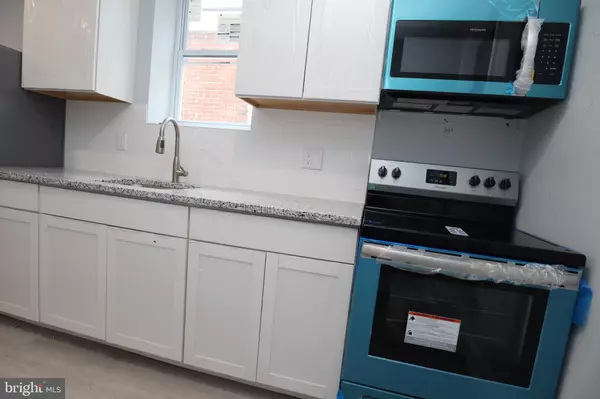 Philadelphia, PA 19121,1908 W DIAMOND ST #3