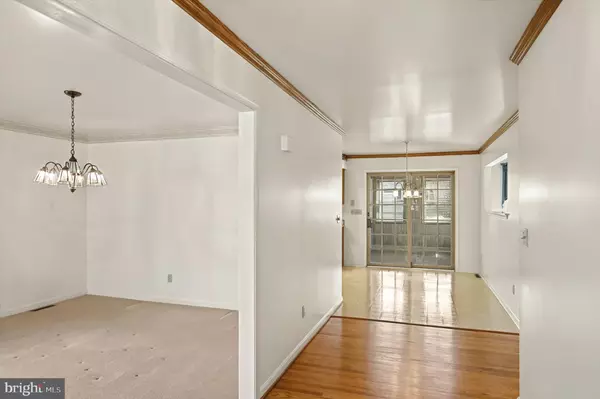 Fayetteville, PA 17222,6985 FAIRWAY DRIVE EAST