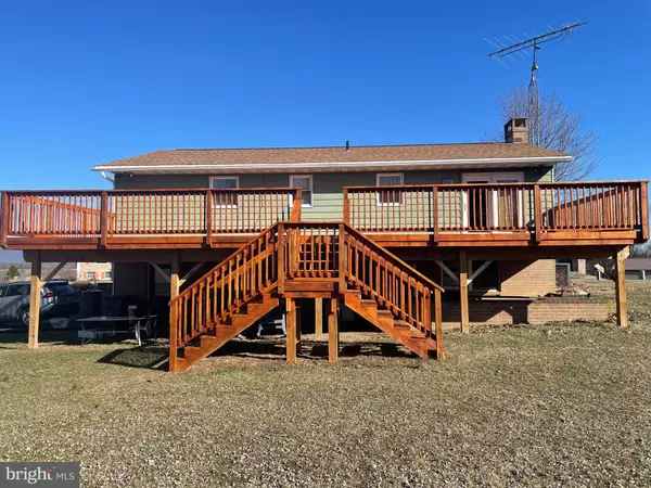 1929 BLAKEWOOD DRIVE, Chambersburg, PA 17201