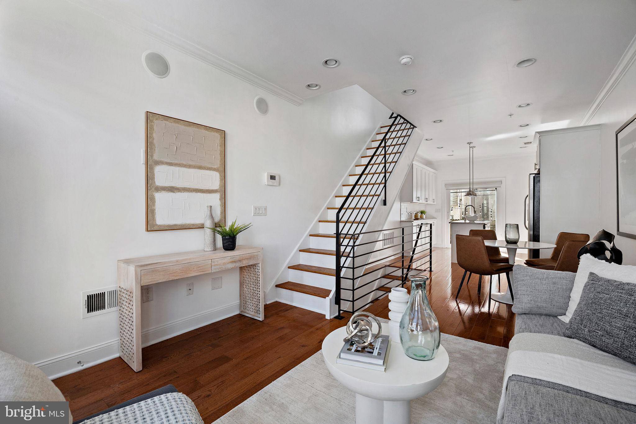 Philadelphia, PA 19148,432 MERCY ST