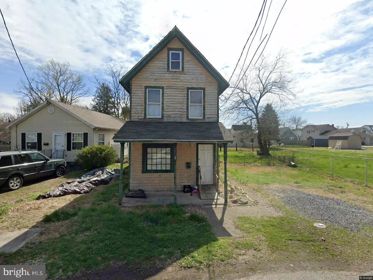 Pennsville, NJ 08070,10 UNION LN