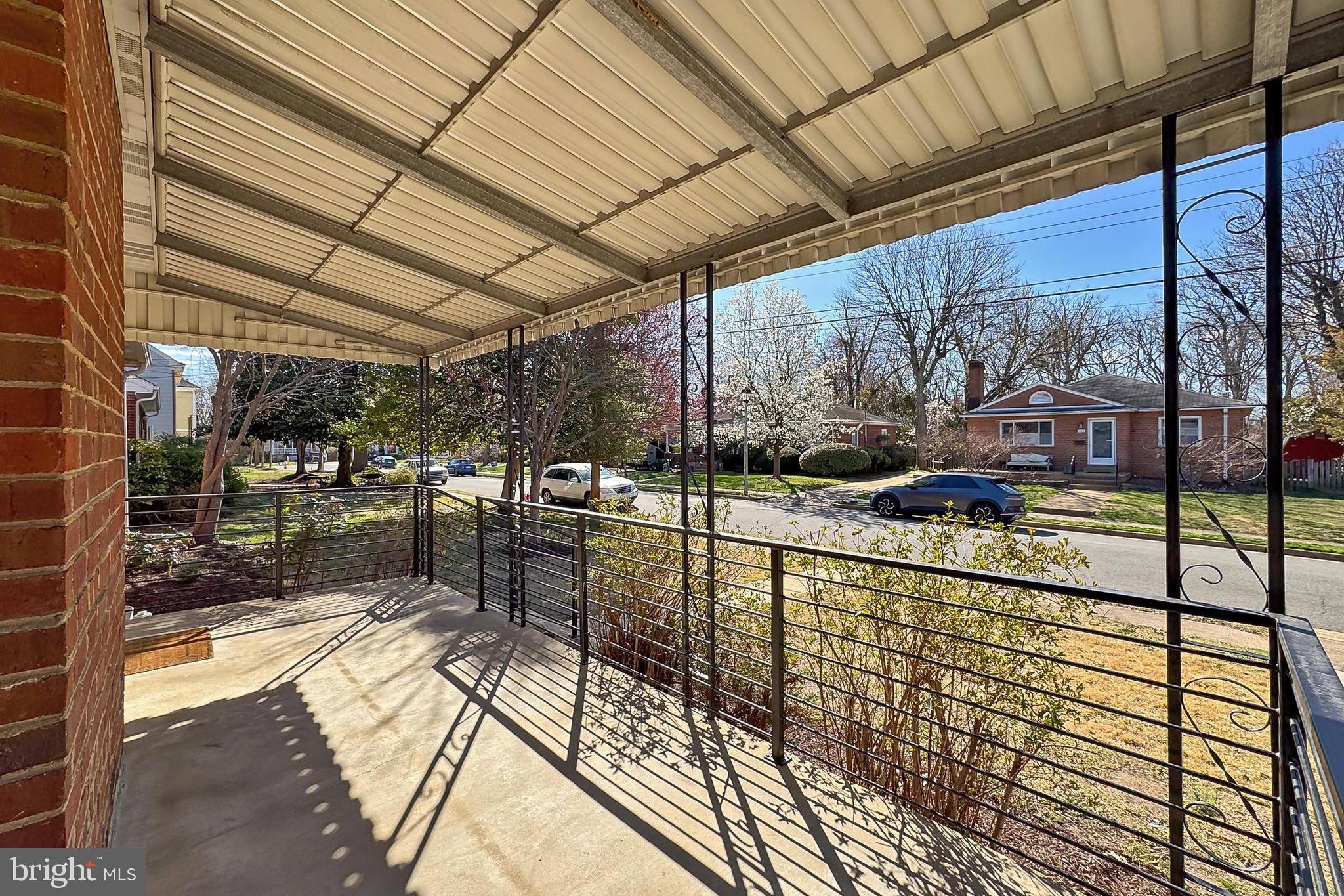 Arlington, VA 22204,5613 5TH RD S