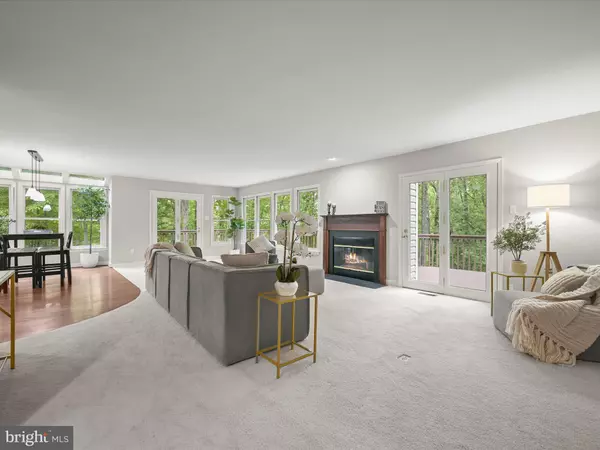 Columbia, MD 21044,6808 CARAVAN CT