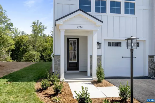 Charlottesville, VA 22901,37 FARROW CIR