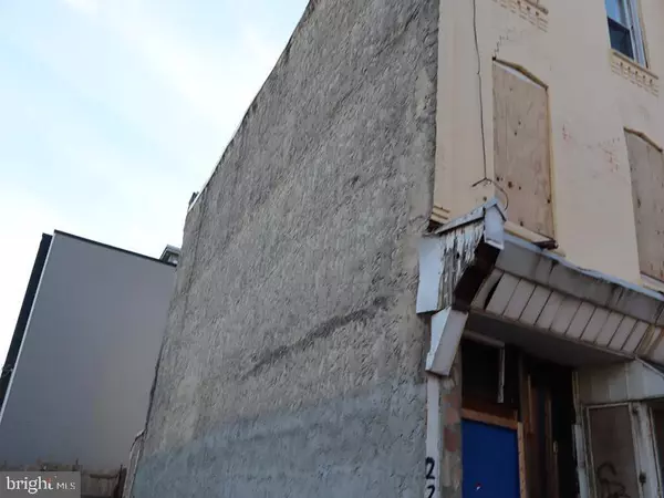 Philadelphia, PA 19121,2224 W MONTGOMERY AVE