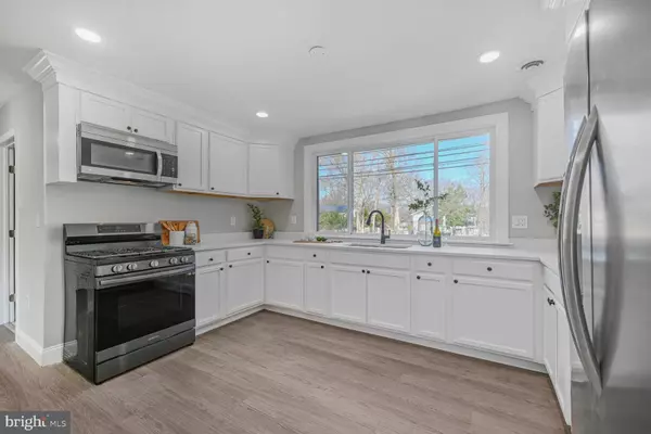 Adelphi, MD 20783,2909 POWDER MILL