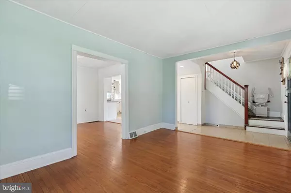 Abington, PA 19001,1504 GROVANIA AVE