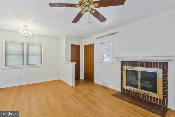 Hyattsville, MD 20782,1409 TORREY PL