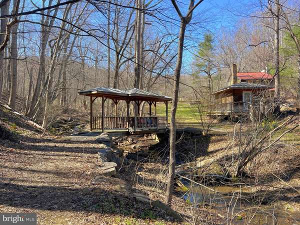 Sperryville, VA 22740,10 ASHBY RD