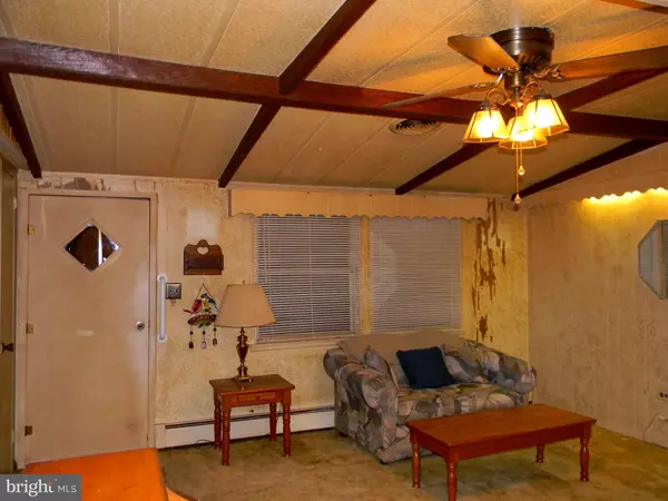 Tabernacle, NJ 08088,49 MAGNOLIA LN