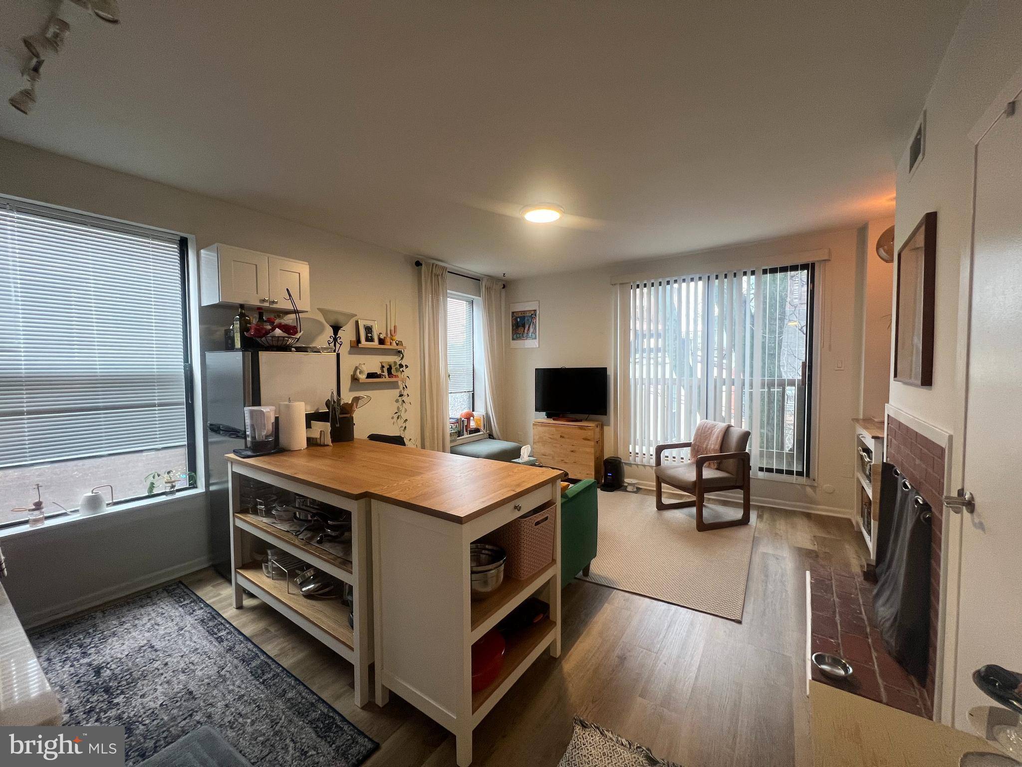1904 FAIRMOUNT AVE #3, Philadelphia, PA 19130