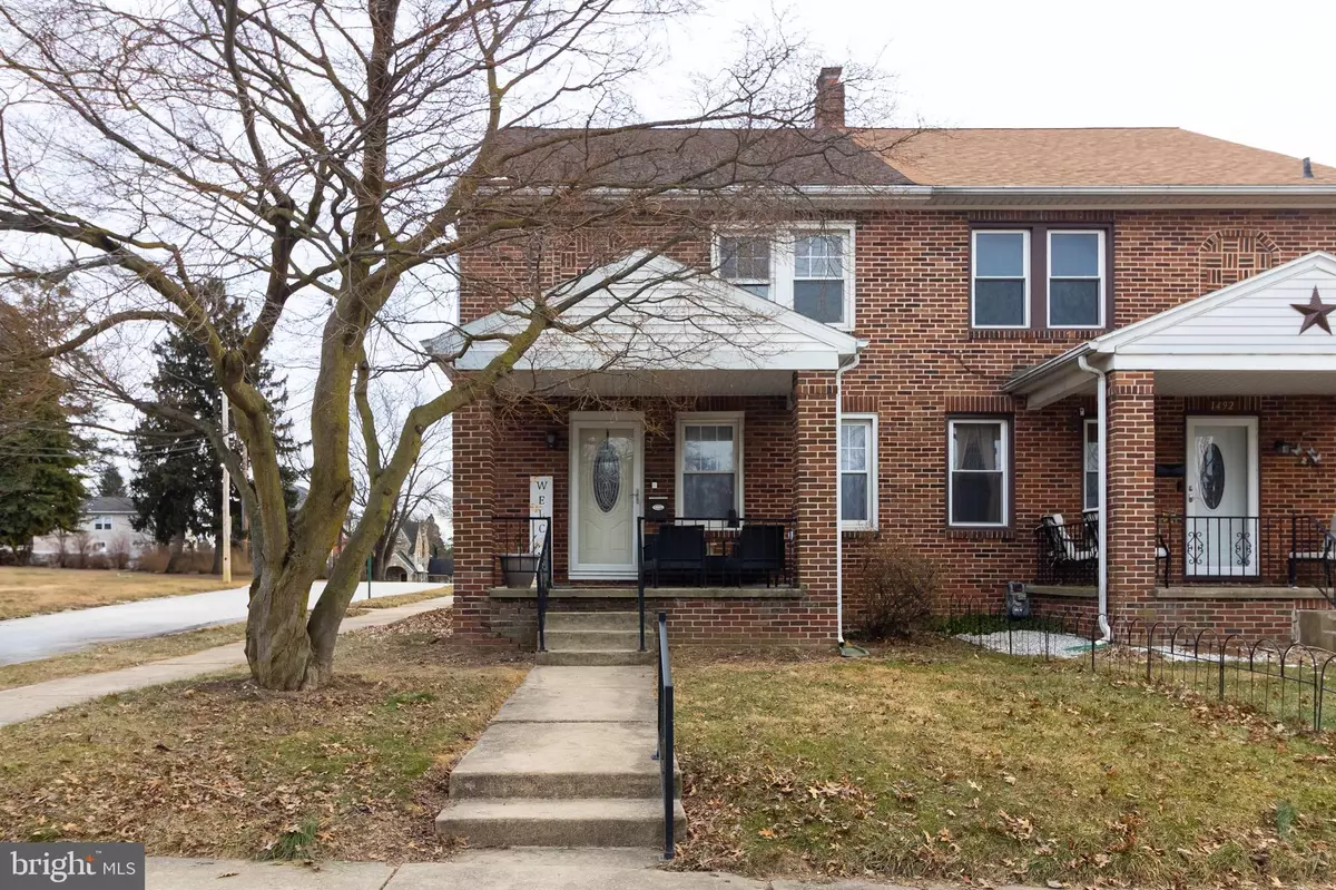 York, PA 17403,1494 E PHILADELPHIA ST