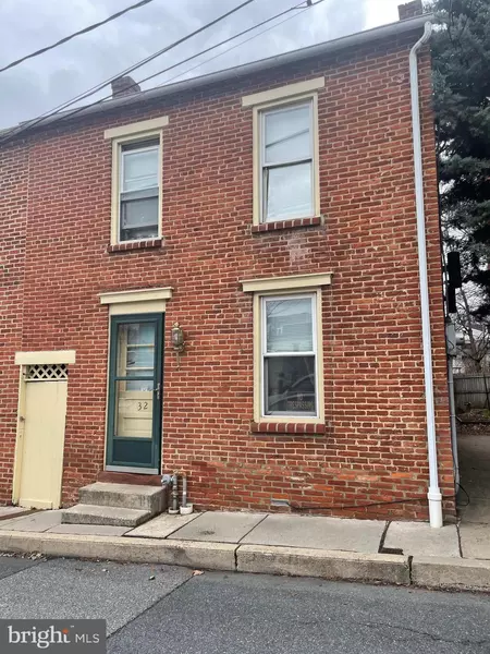 32 N CONCORD ST, Lancaster, PA 17603