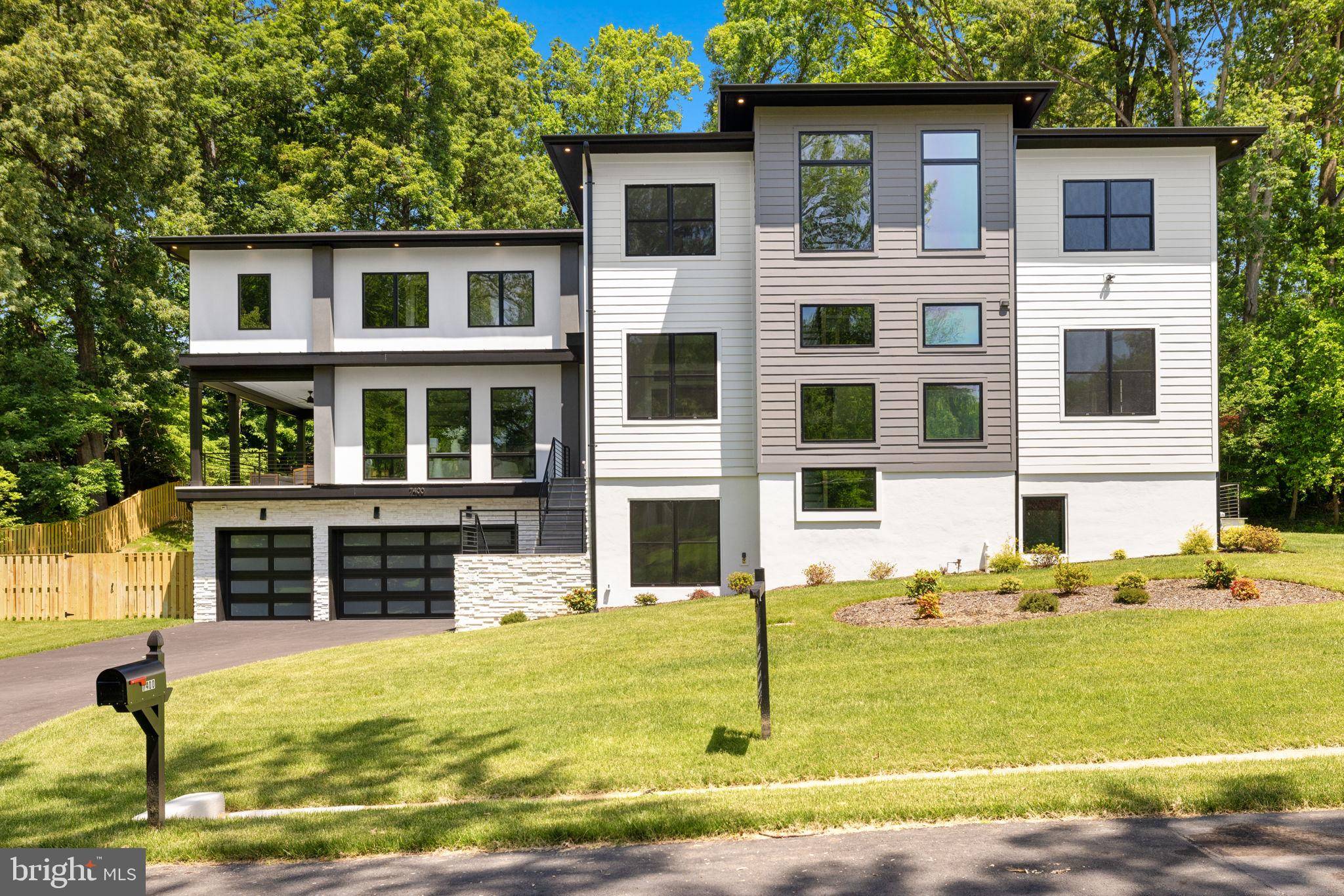 7400 CHURCHILL RD, Mclean, VA 22101